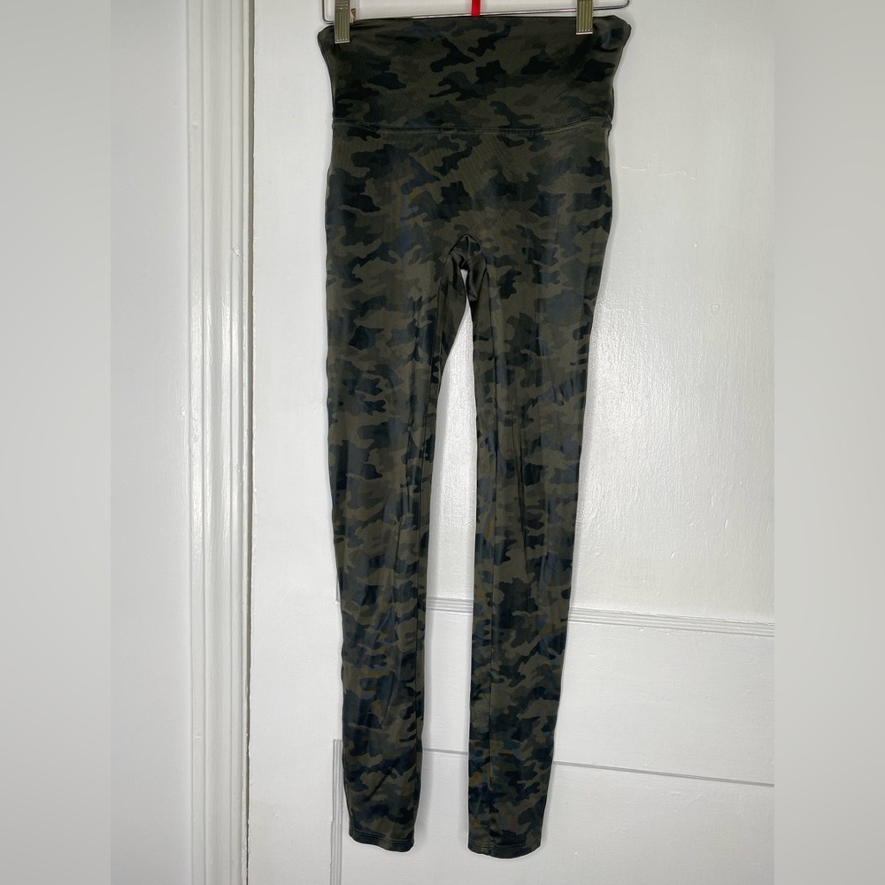 SPANX Faux Leather Leggings
